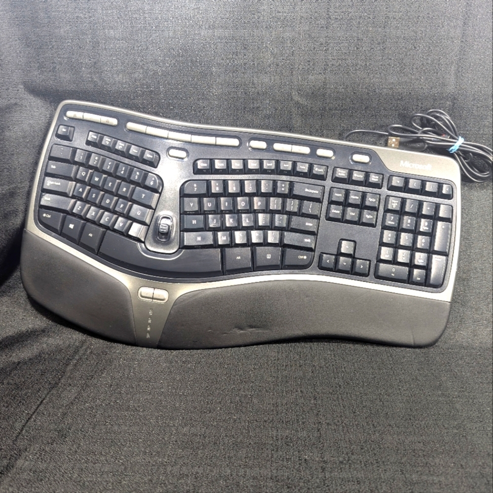 Microsoft Natural Ergonomic 4000 V1.0 Keyboard ***TESTED AND WORKING***